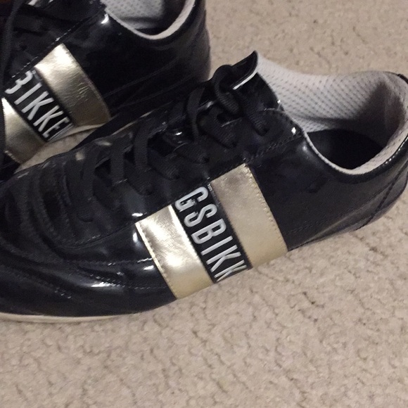 Shoes - Picture 2 of 2